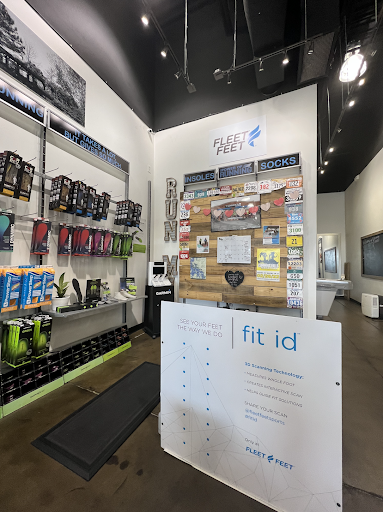 Running Store «Fleet Feet Sports Mt. Juliet», reviews and photos, 630 S Mt Juliet Rd c, Mt Juliet, TN 37122, USA