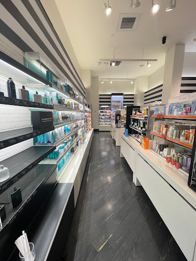 Cosmetics Store «SEPHORA», reviews and photos, 616 Southcenter Mall, Tukwila, WA 98188, USA