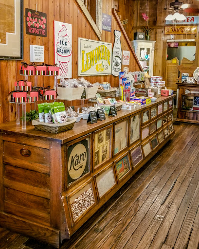 General Store «Camp Verde General Store», reviews and photos, 285 Camp Verde Rd E, Center Point, TX 78010, USA