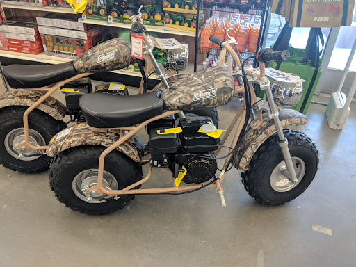 Home Improvement Store «Tractor Supply Co.», reviews and photos, 2003 Priest Dr, La Grange, KY 40031, USA