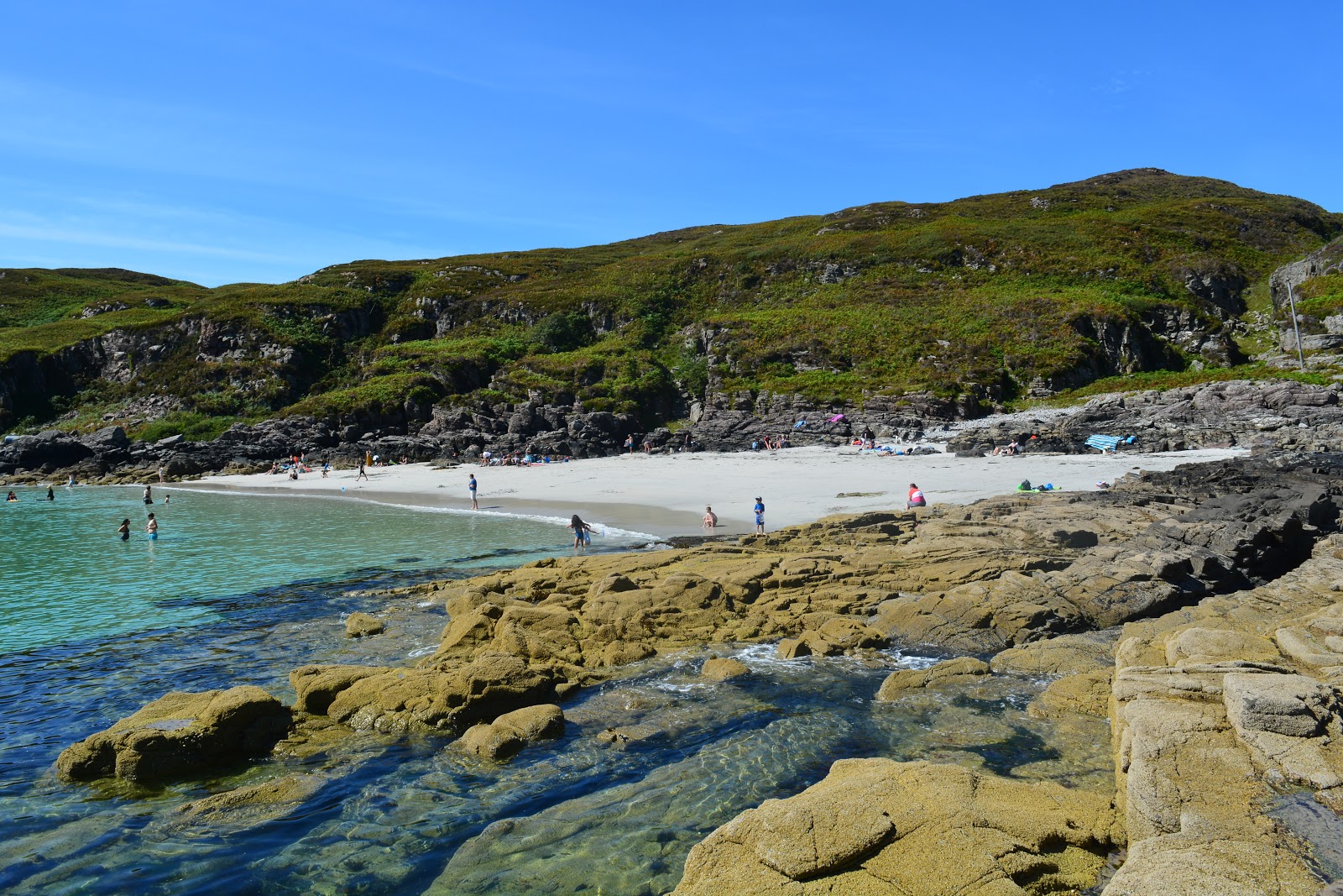 Valokuva Rubha Shleite (Sandy Beach)ista. pinnalla turkoosi puhdas vesi:n kanssa