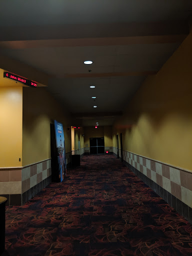 Movie Theater «Regal Cinemas Foothill Towne Center 22», reviews and photos, 26602 Towne Centre Dr, Foothill Ranch, CA 92610, USA