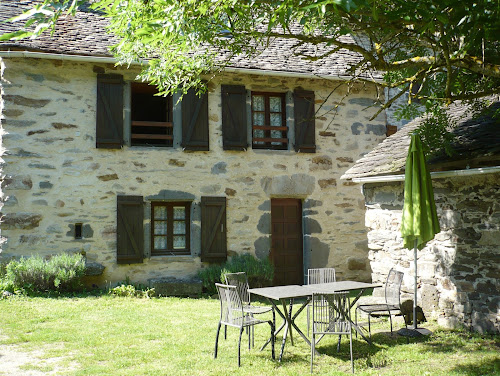 Lodge Saint Chély d 'Aubrac Gite location à la semaine les Cambons Hauts Saint-Chély-d'Aubrac