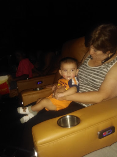 Movie Theater «North Riverside Luxury 6: Classic Cinemas», reviews and photos, 7501 W Cermak Rd, Riverside, IL 60546, USA