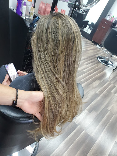 Hair Salon «Tropical Trend Hair Salon», reviews and photos, 996 Middle St, Weymouth, MA 02188, USA