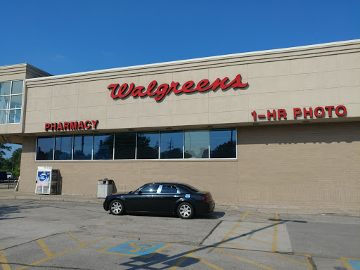 Drug Store «Walgreens», reviews and photos, 6430 W 111th St, Worth, IL 60482, USA