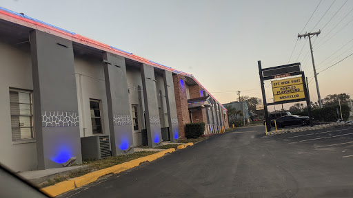Night Club «Eyz Wide Shut», reviews and photos, 8504 E Adamo Dr, Tampa, FL 33619, USA