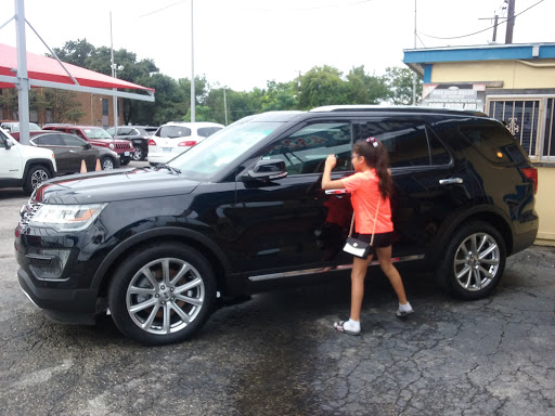 Used Car Dealer «Max Auto Sales, Inc.», reviews and photos, 121 Sherwood Dr, San Antonio, TX 78201, USA