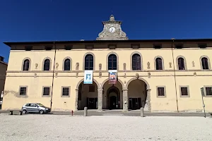 Palazzo Pretorio o Palazzo dei Commissari image