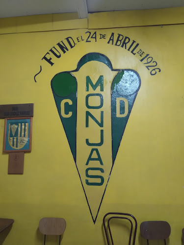Opiniones de Club Deportivo Monjas en Valparaíso - Campo de fútbol