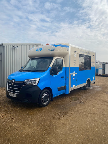 Howe & Co 77 - Mobile Fish and Chips - Caterer