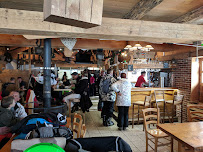 Atmosphère du Restaurant français Restaurant l'Alpage à Châtel - n°2