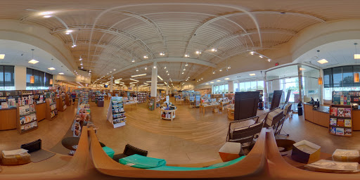 Book Store «Barnes & Noble Booksellers Fredericksburg/ Central Park», reviews and photos, 1220 Carl D. Silver Parkway, Fredericksburg, VA 22401, USA