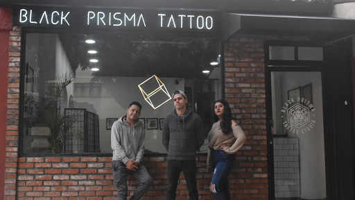 Black Prisma tattoo studio