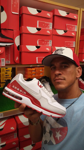 Shoe Store «WSS», reviews and photos, 6251 York Blvd, Highland Park, CA 90042, USA