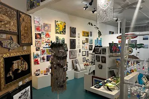ONE GALLERY image