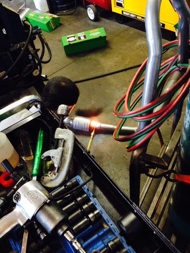 Muffler Technician image