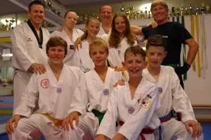 Taekwondo Schule Olymp Kampfsport-Bühl.de Kickboxen Selbstverteidigung Kravmaga image