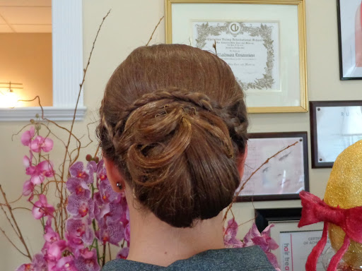 Beauty Salon «Elle Salon & Spa», reviews and photos, 471 W Main St, Cheshire, CT 06410, USA