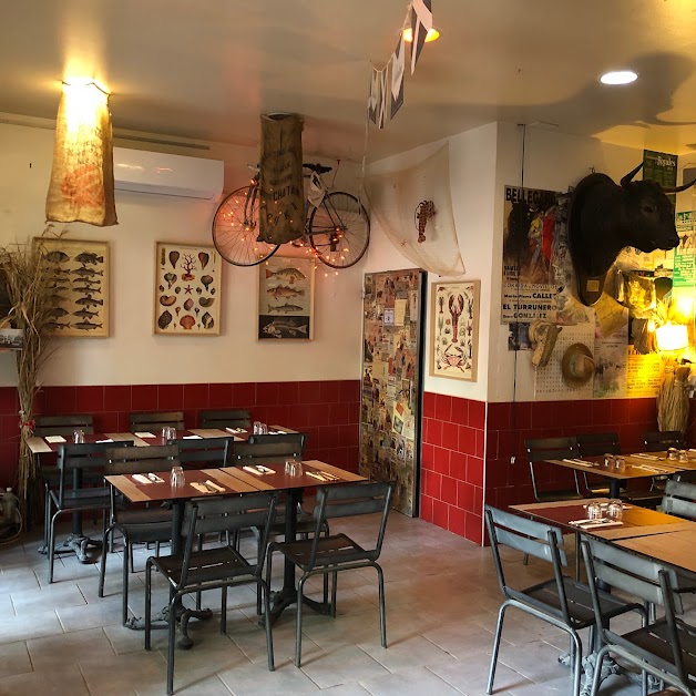Le Café Français à Marsillargues