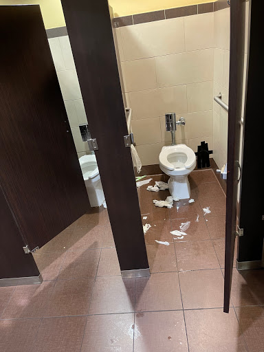 Movie Theater «AMC DINE-IN Mesquite 30», reviews and photos, 19919 Lyndon B Johnson Fwy, Mesquite, TX 75149, USA