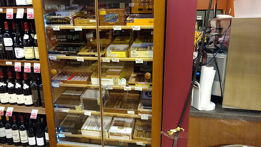 Supermarket «Giant Eagle Supermarket», reviews and photos, 870 N Court St, Medina, OH 44256, USA