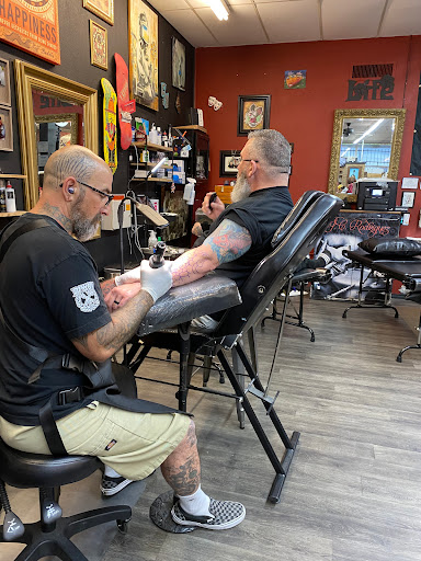 Tattoo Shop «Tattoos By Mundo», reviews and photos, 85 N 11th St, Beaumont, TX 77702, USA