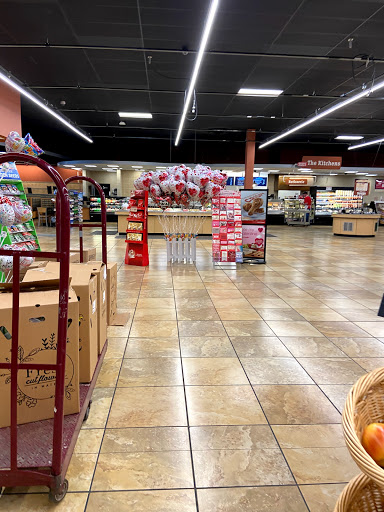 Supermarket «Giant Eagle Supermarket», reviews and photos, 873 Refugee Rd, Pickerington, OH 43147, USA