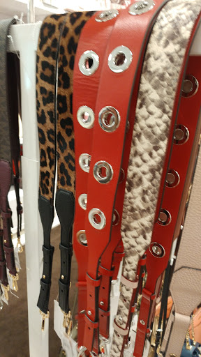 Fashion Accessories Store «Michael Kors», reviews and photos, 1650 Premium Outlet Blvd #1800, Aurora, IL 60502, USA