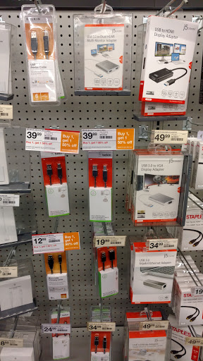 Office Supply Store «Staples», reviews and photos, 595 Ring Rd, Harrison, OH 45030, USA