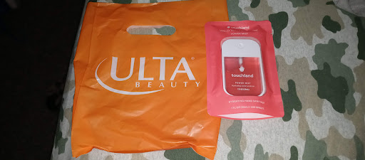 Hair Salon «Ulta Beauty», reviews and photos, 641 E Boughton Rd #100, Bolingbrook, IL 60440, USA