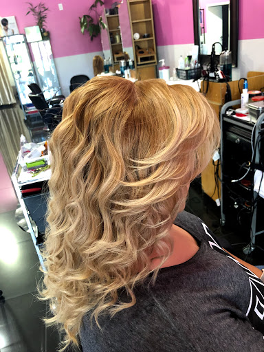 Hair Salon «Dominican Divas Beauty Salon», reviews and photos, 2074 Old Norcross Rd a, Lawrenceville, GA 30044, USA