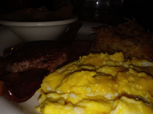 American Restaurant «Cracker Barrel Old Country Store», reviews and photos, 4343 Lakeland Park Dr, Lakeland, FL 33809, USA