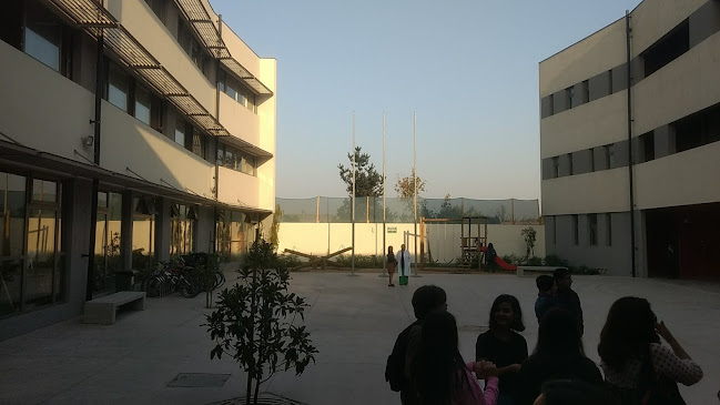 Opiniones de Liceo Experimental Artístico en Quinta Normal - Escuela