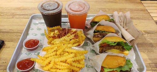 Winery «Macari Vineyards», reviews and photos, 150 Bergen Ave, Mattituck, NY 11952, USA