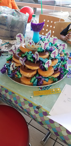 Bakery «Krispy Kreme Doughnuts», reviews and photos, 2703 SE Military Dr, San Antonio, TX 78223, USA