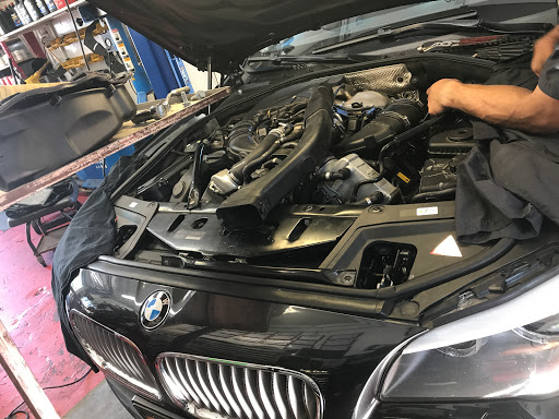 Auto Repair Shop «Floral Park Gas & Auto Repair», reviews and photos, 286 Jericho Turnpike, Floral Park, NY 11001, USA