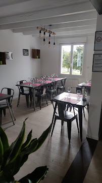 Atmosphère du Restaurant français L'estanquet de la chapelle à Caudebronde - n°4