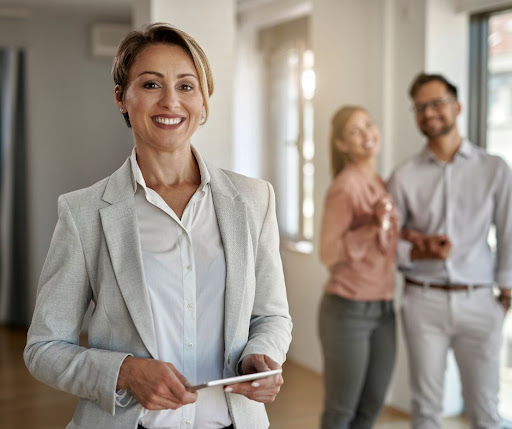 R&B Communications image