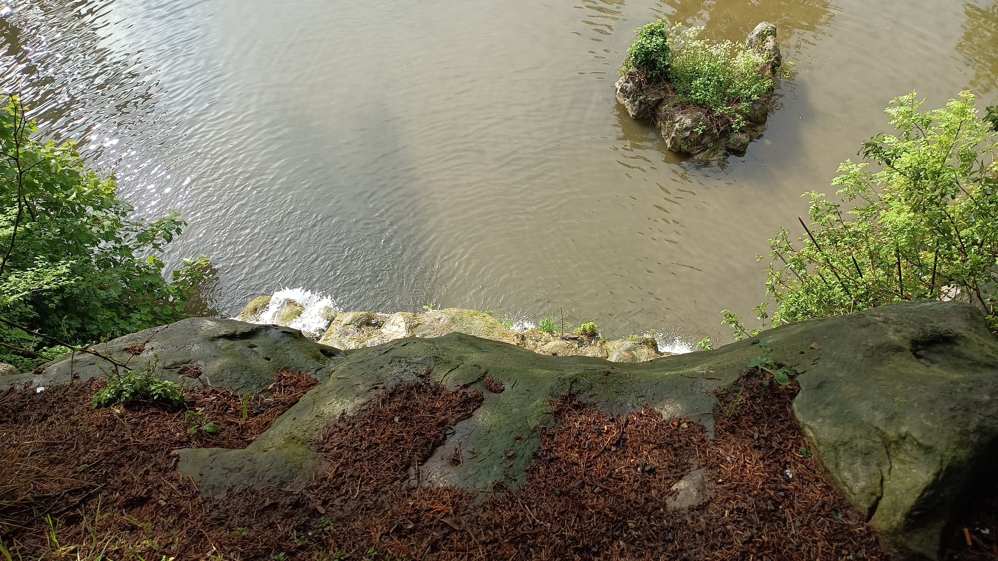 Photo n° 12 de l'avis de D. fait le 10/05/2023 à 10:51