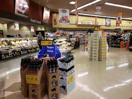 Grocery Store «Safeway», reviews and photos, 1815 4th St, Tillamook, OR 97141, USA