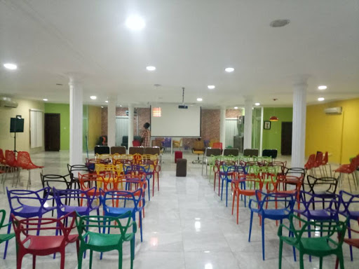 Curators Hub, Akure Ilesha Rd, Akure, Nigeria, Event Venue, state Ondo