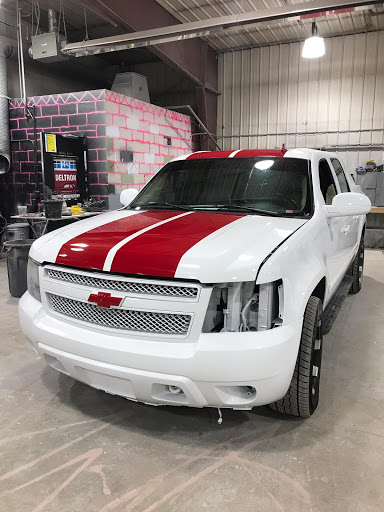 Auto Body Shop «Maaco Collision Repair & Auto Painting», reviews and photos, 401 40th St, Fargo, ND 58103, USA