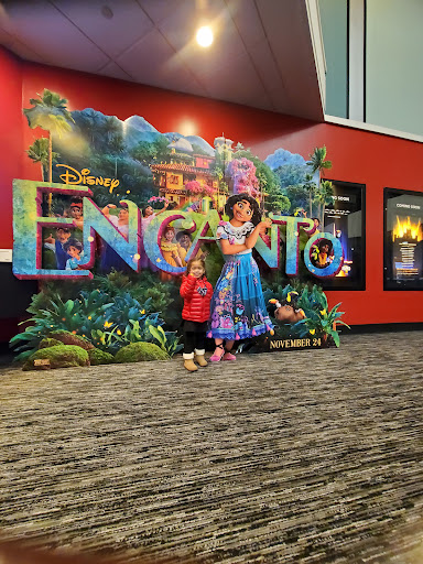 Movie Theater «Showcase Cinemas North Attleboro», reviews and photos, 640 S Washington St, North Attleborough, MA 02760, USA