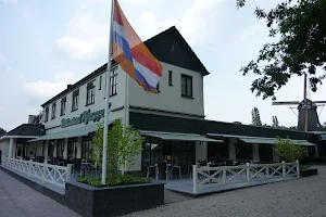 Restaurant Pijnappel en zalencentrum image