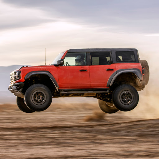 Ford Dealer «Kinsel Ford Pleasanton», reviews and photos, 121 S Main St, Pleasanton, TX 78064, USA