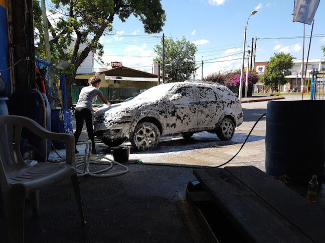Lavadero La Bombonera Cars Wash Detailing - Montevideo