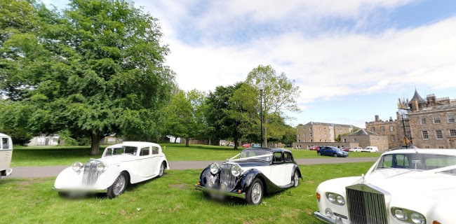 Ecosse Classic Wedding Cars - Car rental agency
