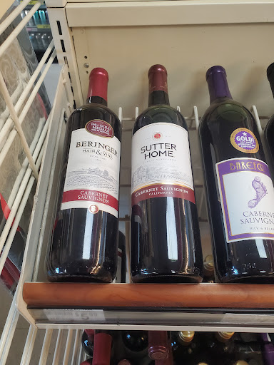 Convenience Store «7-Eleven», reviews and photos, 100 Clarendon Rd, Pacifica, CA 94044, USA