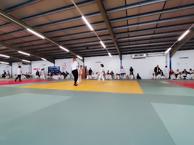 Judo club ROULLET Saint Estephe à Roullet-Saint-Estèphe